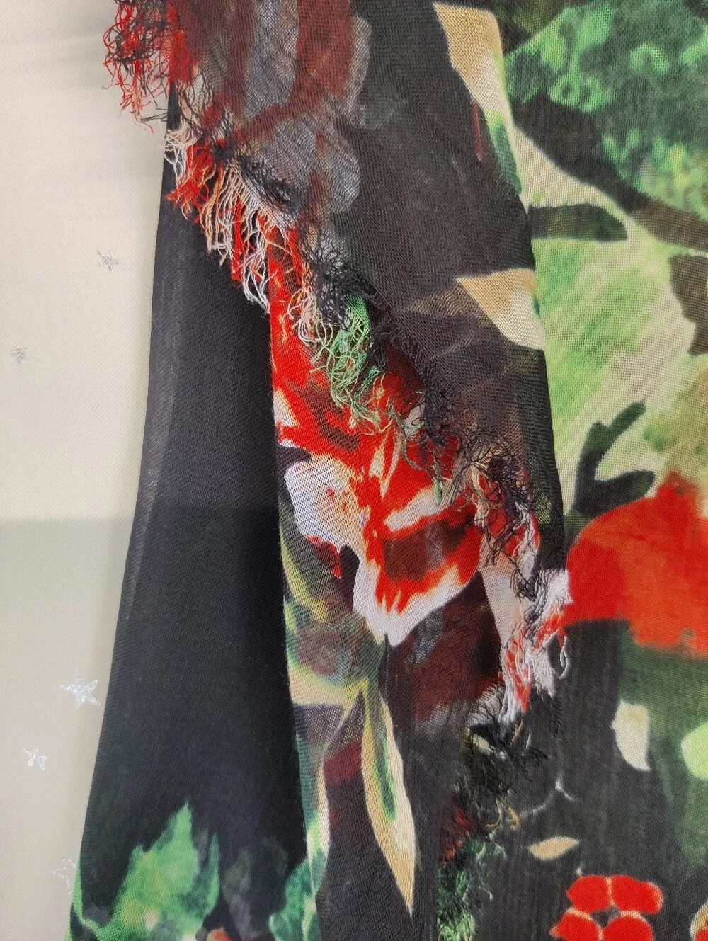 Naturally Knotty 100% Modal Oversized Floral Scarf Wrap Black Red 42x78